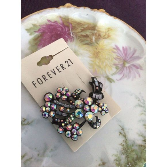 NWT Forever 21 Pin Brooch Iridescent Rhinestone Flower Bundle - Picture 13 of 14